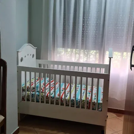 Appartamento Calmly, Spacious Next To Embassy Tirana