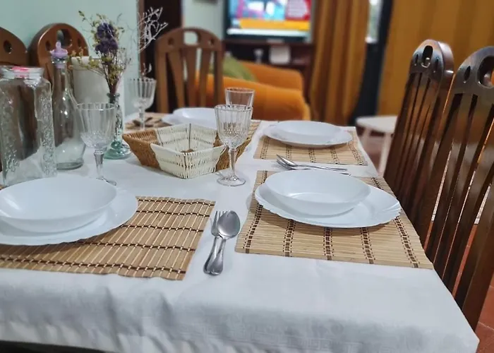 شقة Calmly, Spacious Next To Embassy تيرانا
