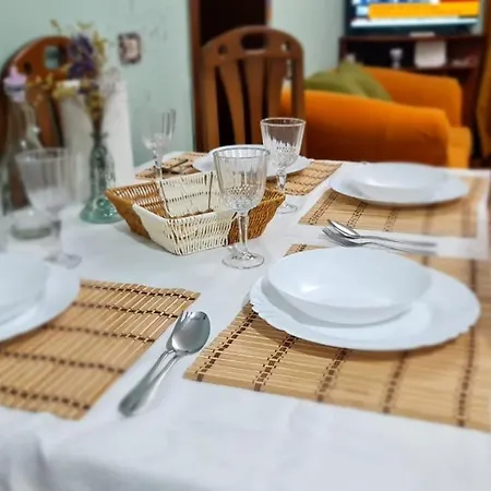 Apartment Calmly, Spacious Next To Embassy *